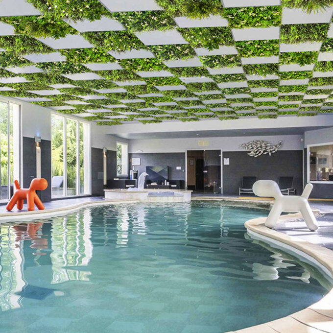 dalle-de-plafond-vegetale-prete-a-poser-piscine