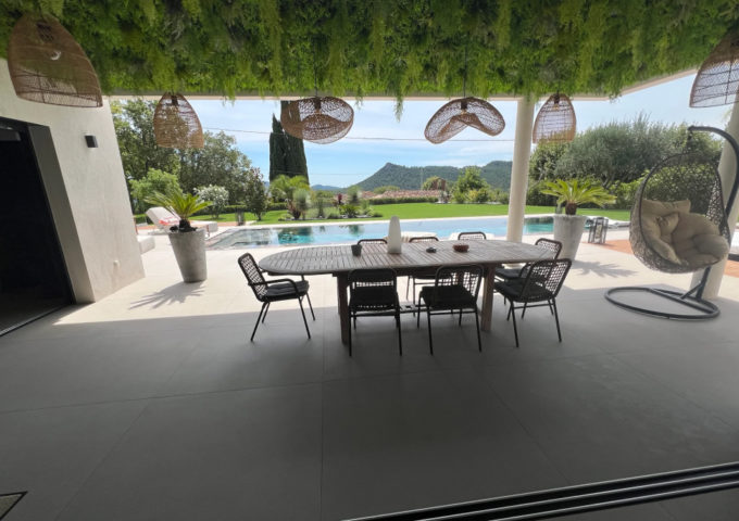 terrasse-final-plafond-vegetal-mur-vegetal terrasse-final-plafond-vegetal-mur-vegetal